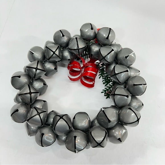 Vintage Department 56 Pewter Sleighbell Wreath 10” 6497-1 - Picture 2 of 5